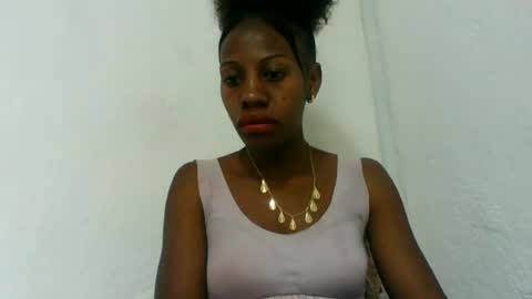 edwige770943 online show from 06-14-26, 03:30