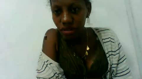 edwige770943 online show from 06-14-26, 03:36