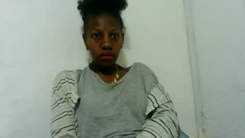 edwige770943 online show from 06-17-26, 04:15