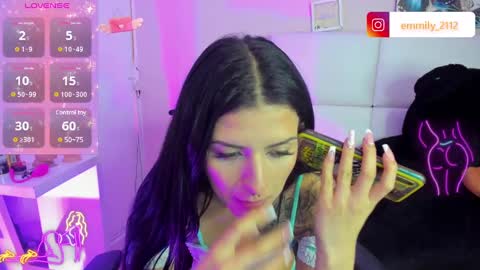 Snapshot of eemily_1 chatting on 12-27-24, 05:16 eemily_1 online show from 12-27-24, 05:16