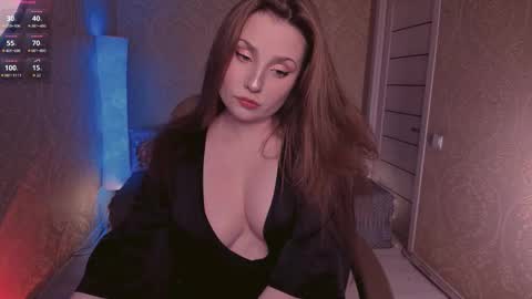 Snapshot of eesmaaarr chatting on 09-26-25, 11:09 eesmaaarr online show from 09-26-25, 11:09