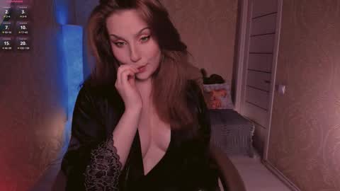 Snapshot of eesmaaarr chatting on 10-09-25, 11:36 eesmaaarr online show from 10-09-25, 11:36