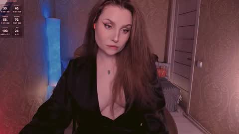 Snapshot of eesmaaarr chatting on 10-26-25, 10:58 eesmaaarr online show from 10-26-25, 10:58