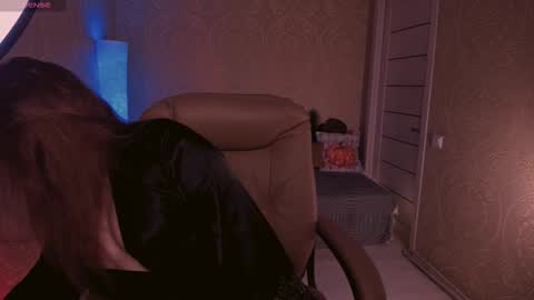 Snapshot of eesmaaarr chatting on 11-07-25, 11:38 eesmaaarr online show from 11-07-25, 11:38