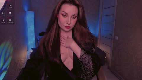 Snapshot of eesmaaarr chatting on 11-11-25, 12:10 eesmaaarr online show from 11-11-25, 12:10