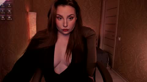 Snapshot of eesmaaarr chatting on 02-25-26, 11:25 eesmaaarr online show from 02-25-26, 11:25