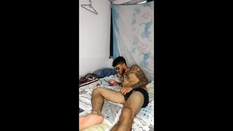 Snapshot of efectotrip chatting on 04-08-26, 06:35 efectotrip online show from 04-08-26, 06:35