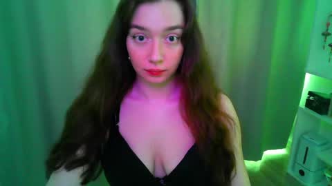 Snapshot of effie_balconii chatting on 05-04-26, 11:28 effie_balconii online show from 05-04-26, 11:28