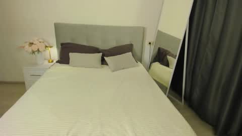 Effie Mur online show from 12-01-25, 10:31