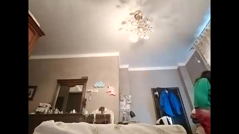 Snapshot of effy007 chatting on 12-24-24, 10:33 Effy online show from 12-24-24, 10:33