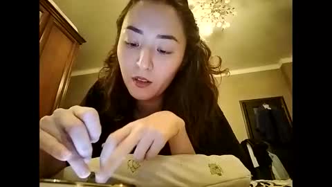 Snapshot of effy007 chatting on 01-09-25, 02:40 Effy online show from 01-09-25, 02:40