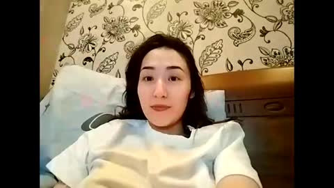 Effy online show from 12-05-25, 04:25