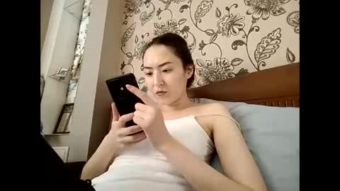 Effy online show from 05-10-26, 10:53