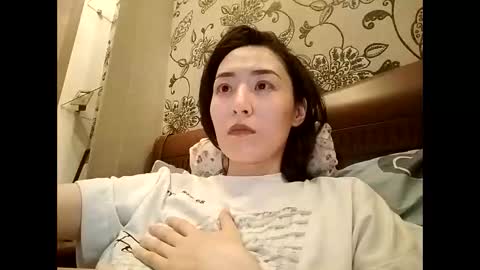 Effy online show from 05-11-26, 04:04