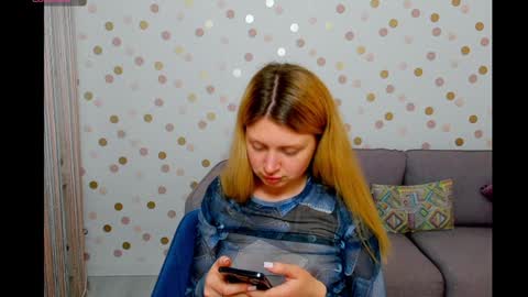 Effy online show from 12-08-24, 03:56