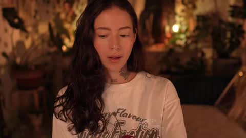 Snapshot of effylowell_ chatting on 12-02-25, 12:49 Effy online show from 12-02-25, 12:49