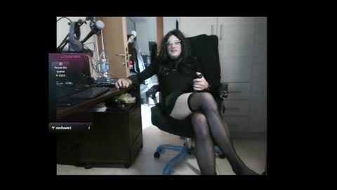 efi_crossou online show from 12-14-25, 12:05