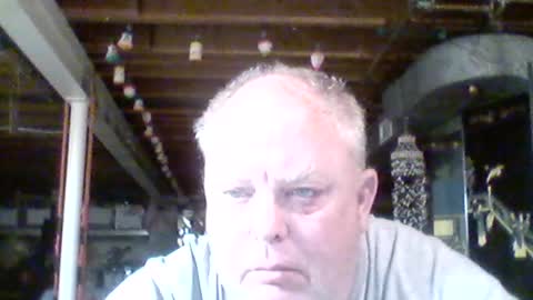 efriff online show from 07-12-26, 11:45
