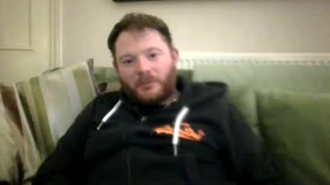 Snapshot of eggman1388 chatting on 10-26-25, 05:08 eggman1388 online show from 10-26-25, 05:08