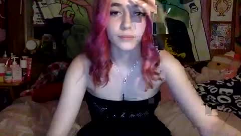 Sparkly Haile online show from 01-23-25, 05:35