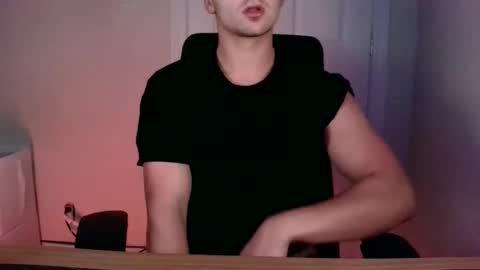 ehhchris online show from 11-05-25, 02:11