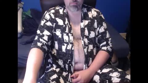 Snapshot of ehmac84 chatting on 12-15-25, 10:25 Eh Mac online show from 12-15-25, 10:25