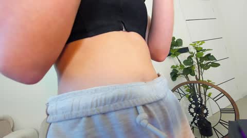 Erik and Alice online show from 01-12-25, 02:14