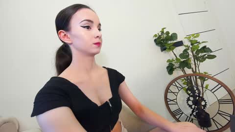 Erik and Alice online show from 01-12-25, 05:24