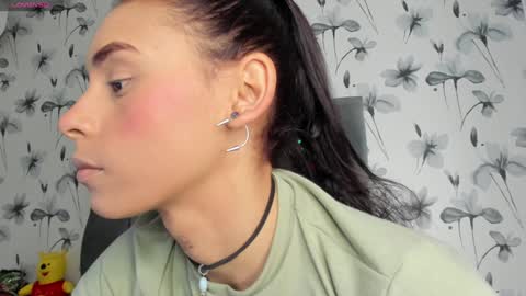Snapshot of ehotloveaxxx chatting on 12-02-24, 04:42 Valery online show from 12-02-24, 04:42