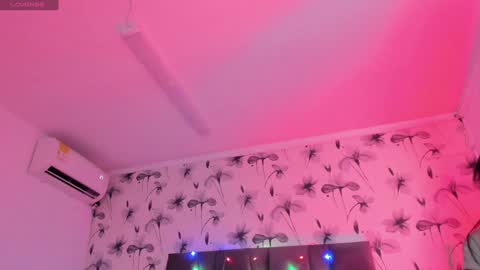 Snapshot of ehotloveaxxx chatting on 12-02-24, 07:49 Valery online show from 12-02-24, 07:49