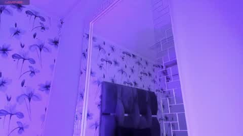 Snapshot of ehotloveaxxx chatting on 12-04-24, 02:26 Valery online show from 12-04-24, 02:26