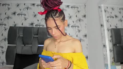 Snapshot of ehotloveaxxx chatting on 12-28-24, 02:32 Valery online show from 12-28-24, 02:32