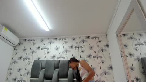Snapshot of ehotloveaxxx chatting on 12-31-24, 03:09 Valery online show from 12-31-24, 03:09