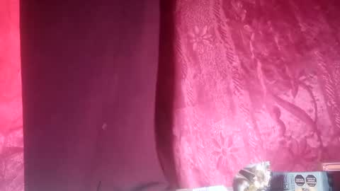 Snapshot of ehotloveaxxx chatting on 02-24-25, 01:31 Valery online show from 02-24-25, 01:31