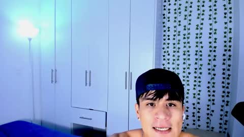 eiden_allenx1 online show from 12-02-24, 01:57