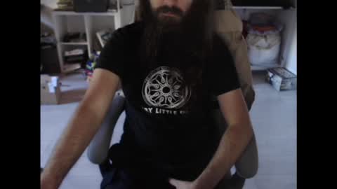 Snapshot of eighthundredeightyeight chatting on 10-09-25, 10:46 eighthundredeightyeight online show from 10-09-25, 10:46