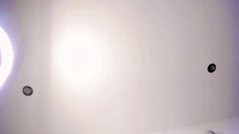 eileenn tanihara online show from 03-01-25, 10:55