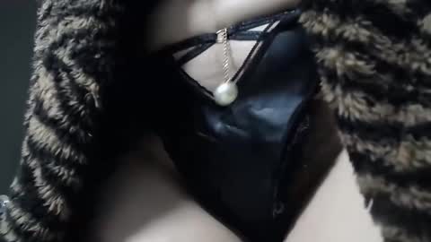 Eileen online show from 12-04-24, 12:36