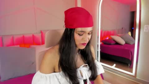 Snapshot of eimmy_bm chatting on 10-31-25, 05:36 eimmy_bm online show from 10-31-25, 05:36