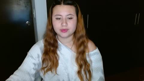 EIMY   MODEL INDEPENDENT online show from 12-05-24, 11:16