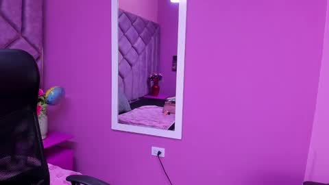 eimy_cutte online show from 03-11-25, 12:06