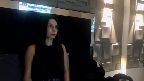 Snapshot of eimy_rose1 chatting on 02-12-26, 12:00 Eimy rose online show from 02-12-26, 12:00