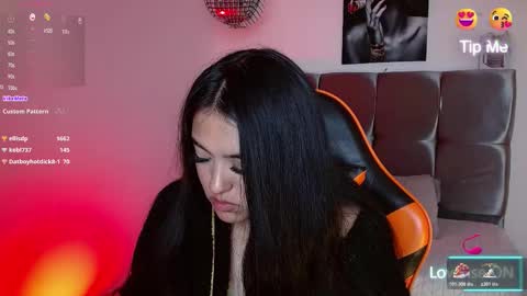 eimy_saenzx online show from 01-07-26, 08:39