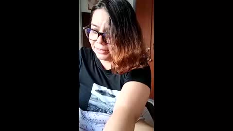 Snapshot of eimy_saenzz chatting on 04-18-26, 09:26 eimy_saenzz online show from 04-18-26, 09:26