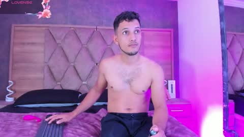 Snapshot of eimyandmaxi chatting on 01-16-26, 08:13 YG COUPLE online show from 01-16-26, 08:13