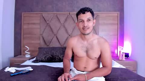 YG COUPLE online show from 02-27-26, 08:31