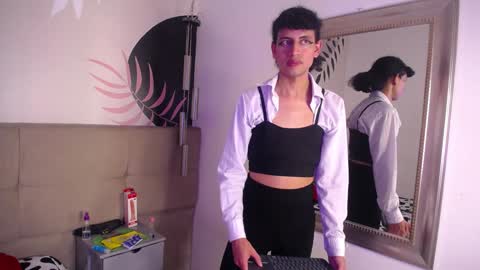 Snapshot of eimyflorian chatting on 01-09-25, 05:54 Eimyflorian online show from 01-09-25, 05:54
