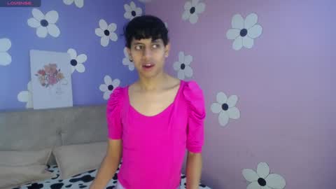 Snapshot of eimyflorian chatting on 02-04-25, 11:16 Eimyflorian online show from 02-04-25, 11:16