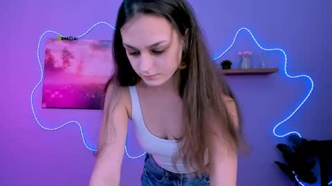 Snapshot of eira_mouse chatting on 04-24-26, 08:50 Sweet Eira online show from 04-24-26, 08:50