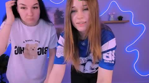 Snapshot of eira_mouse chatting on 05-19-26, 08:53 Sweet Eira online show from 05-19-26, 08:53
